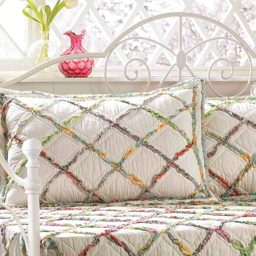 Ivory Cream 5 Piece Daybed Set, Twin I218323