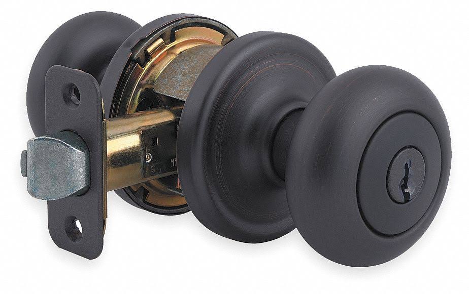 Venetian Bronze Knob Lockset Y148711