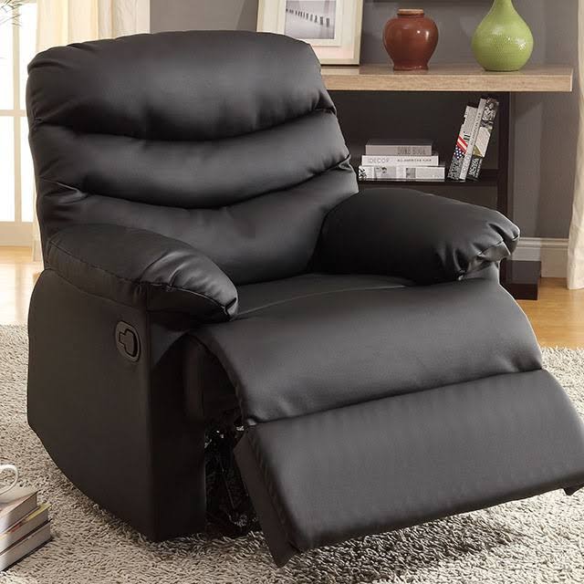 Brown Bonded Leather Recliner R8697