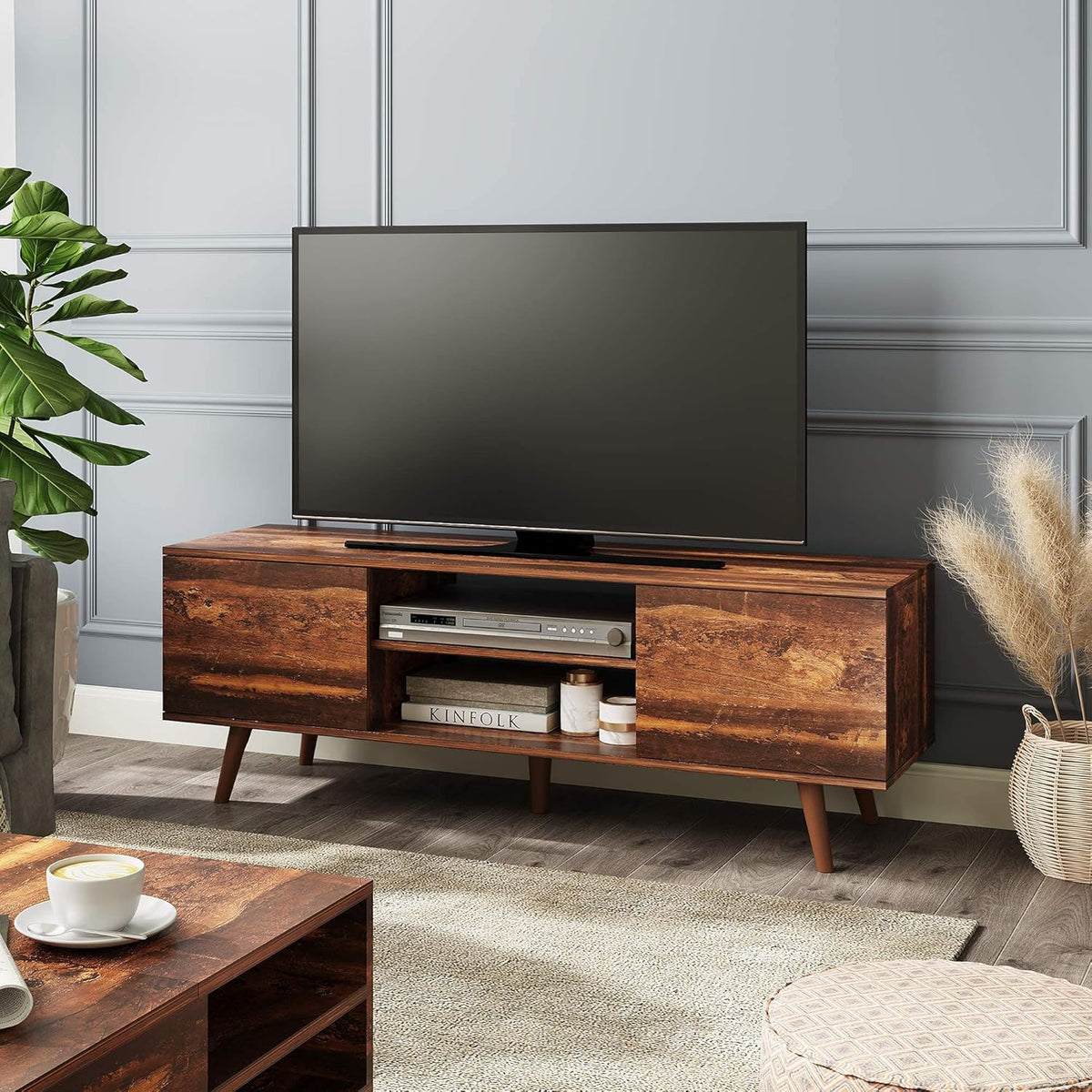 Rustic Brown TV Stand with Storage Cabinet E584578