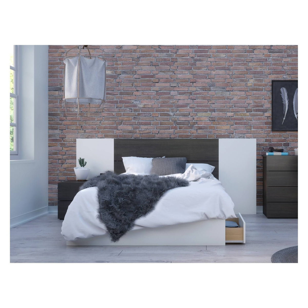Ebony White 4-Piece Full Size Bedroom Set H748