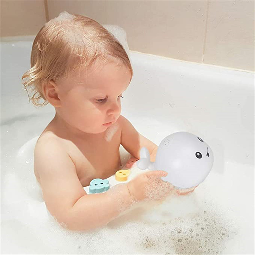 Light Up Whale Bath Tub Toys U845