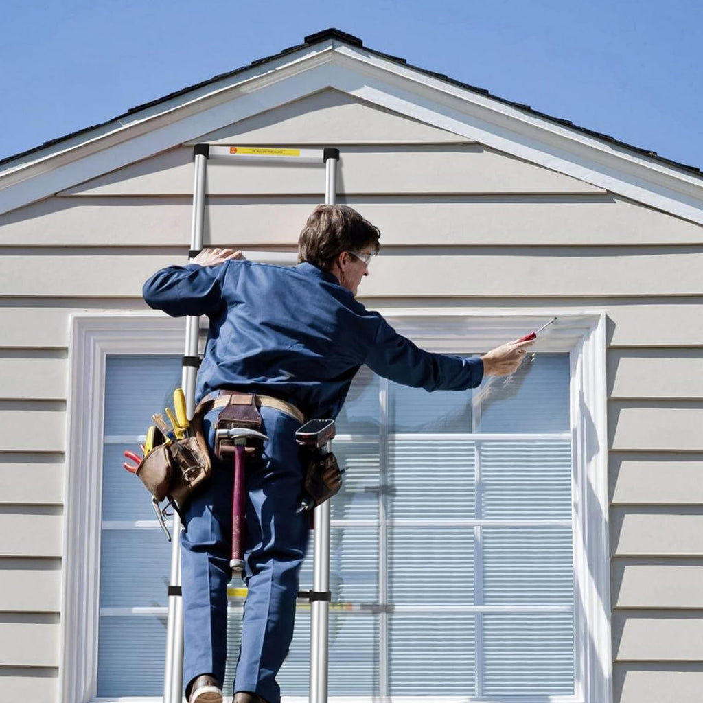 12.5FT Aluminum Telescoping Ladder with Non-Slip Feet I742478