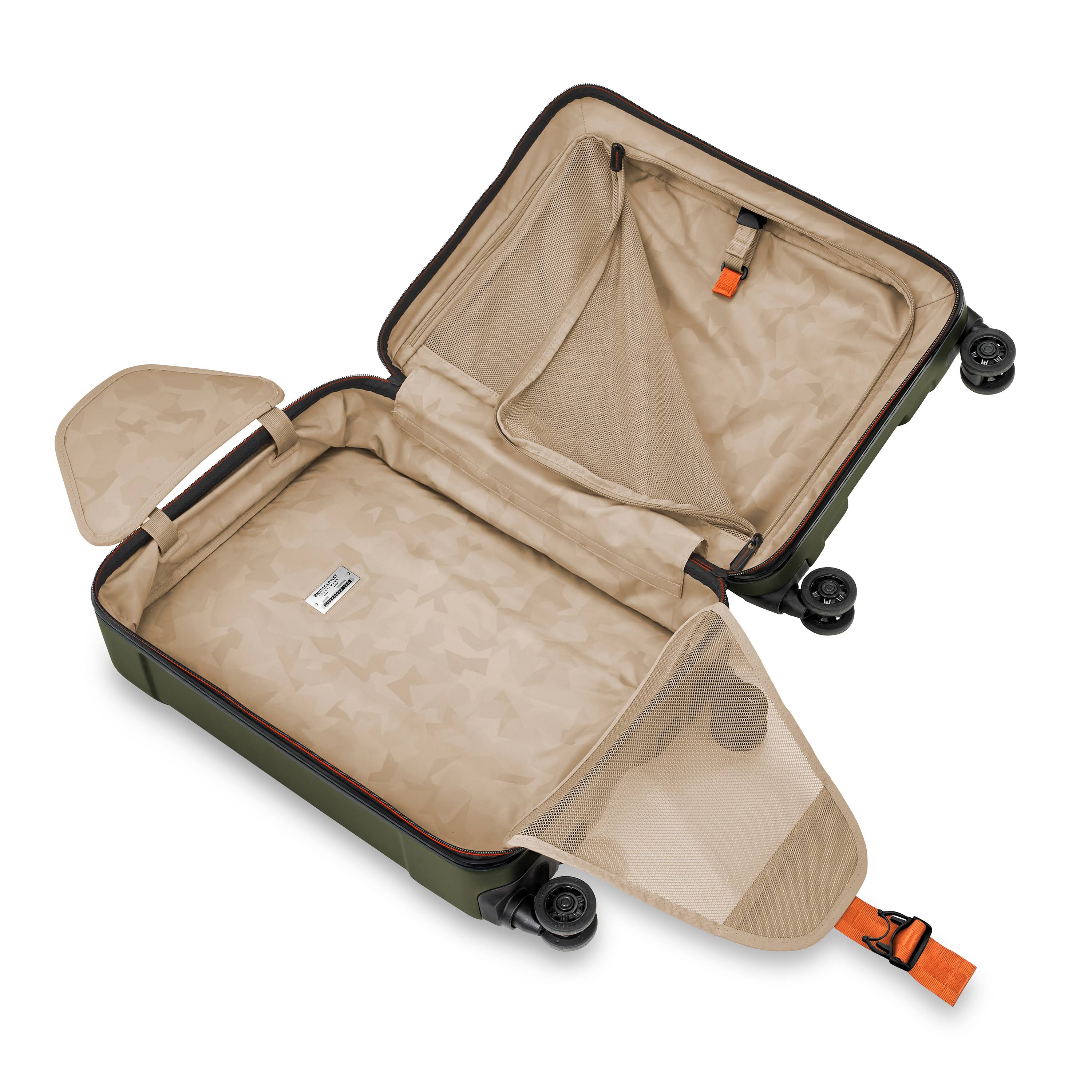 Carry on Spinner R339
