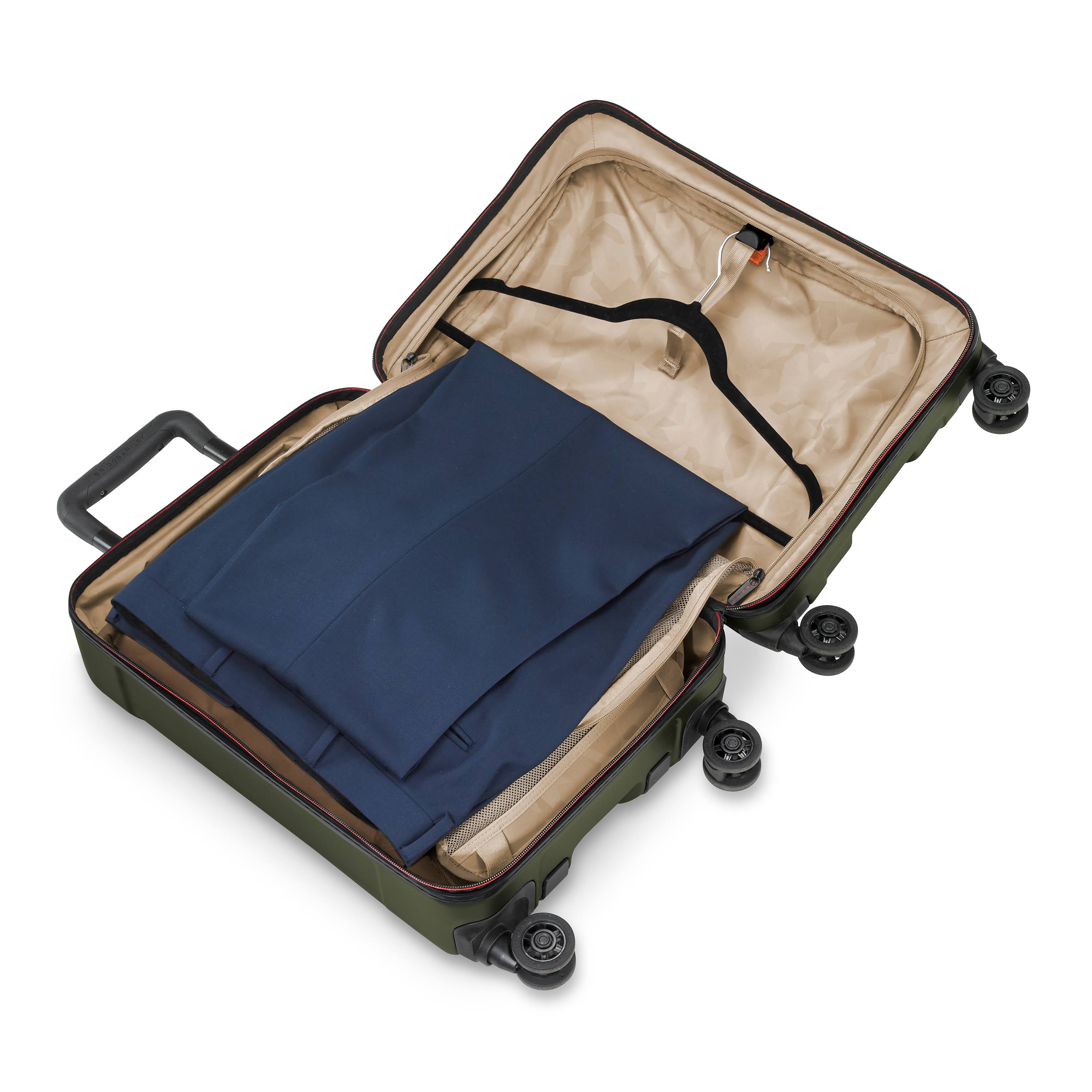 Carry on Spinner R339