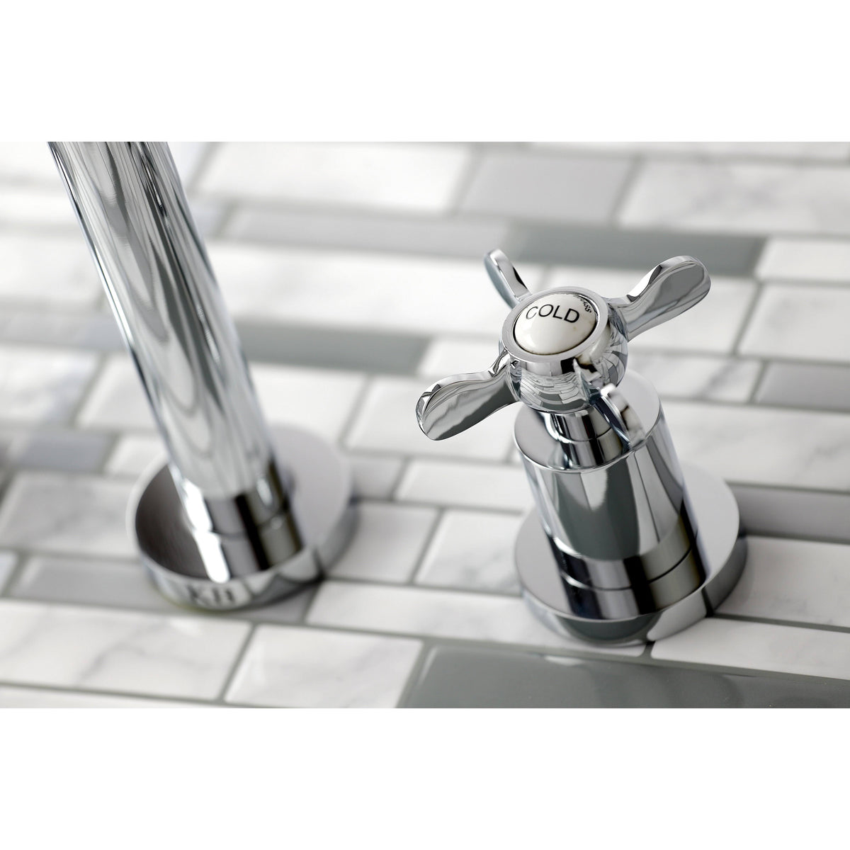 Polished Chrome Wall Mount Tub Faucet P630549