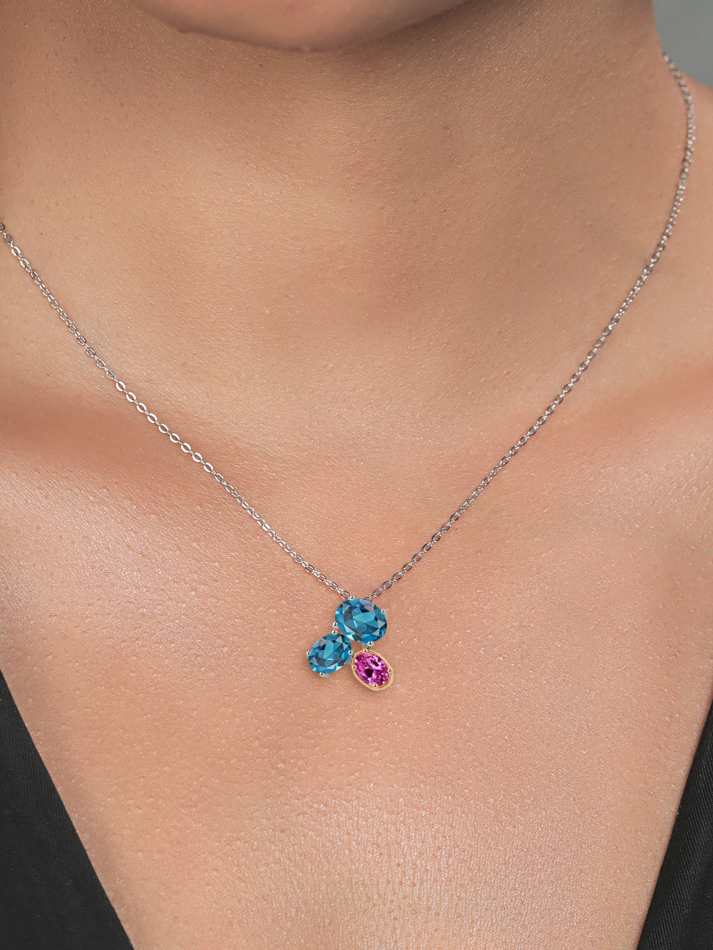 925 Silver 10K Yellow Gold London Blue Topaz Pink Created Sapphire Pendant Necklace 3.00 Cttw Oval 8X6MM 7X5MM 6X4MM 18 inch Chain J997232