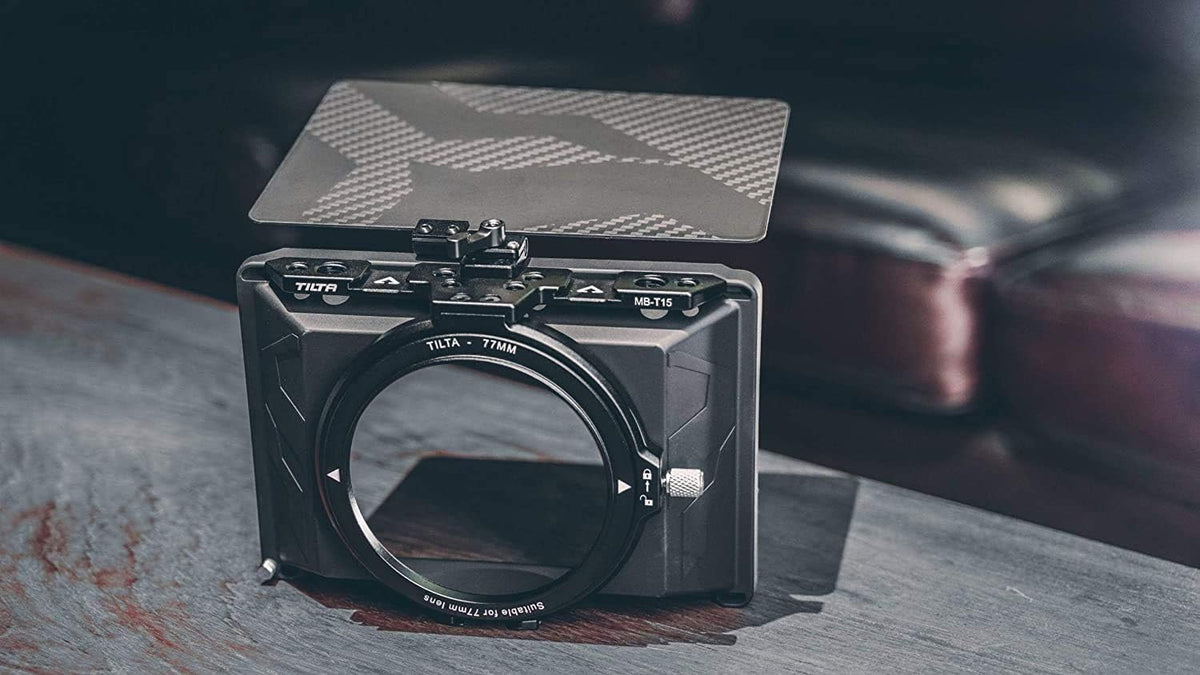Mini Matte Box MB-T15 with Four Lens Adapter Rings F182